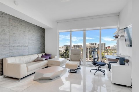 Купить кондоминиум в Майами, Флорида 2 спальни, 154.78м2, № 1928124 - фото 24