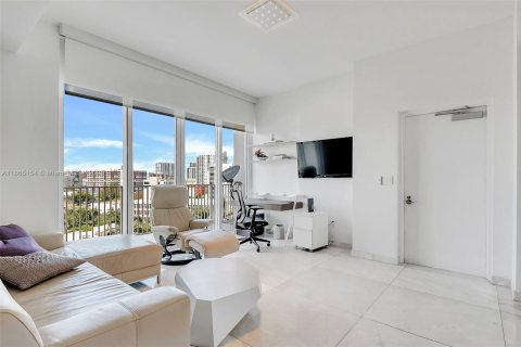 Купить кондоминиум в Майами, Флорида 2 спальни, 154.78м2, № 1928124 - фото 18