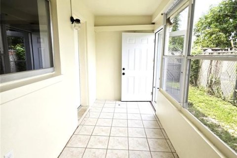 Copropriété à louer à Clearwater, Floride: 1 chambre, 54.35 m2 № 2416289 - photo 5
