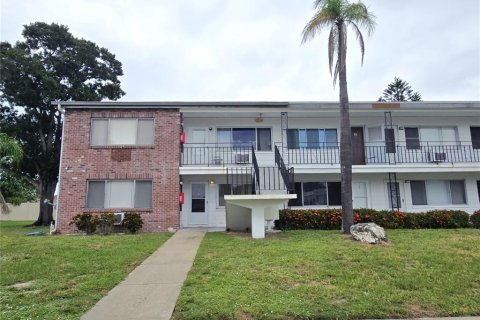 Condo à Clearwater, Floride, 1 chambre  № 2416289