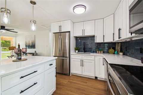 Casa en venta en Clearwater, Florida, 2 dormitorios, 83.61 m2 № 1874085 - foto 15
