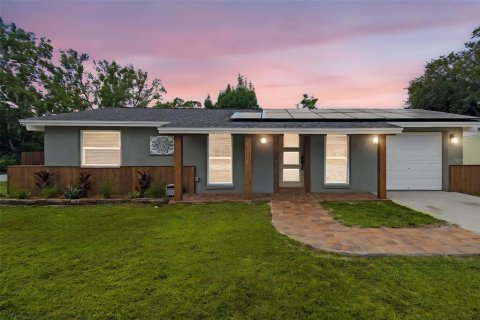 Casa en venta en Clearwater, Florida, 2 dormitorios, 83.61 m2 № 1874085 - foto 1