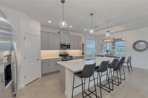House in Parrish, Florida 3 bedrooms, 219.62 sq.m. № 2411553 - photo 23
