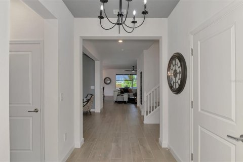House in Parrish, Florida 3 bedrooms, 219.62 sq.m. № 2411553 - photo 7
