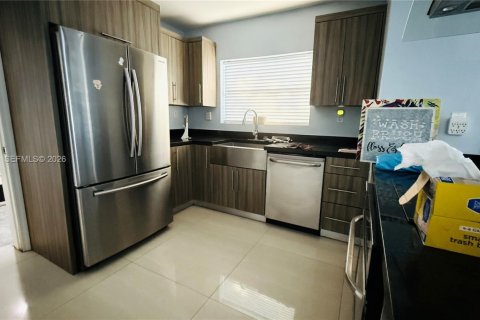 Снять в аренду виллу или дом в Холливуд, Флорида 1 спальня, 135.92м2, № 2029425 - фото 7