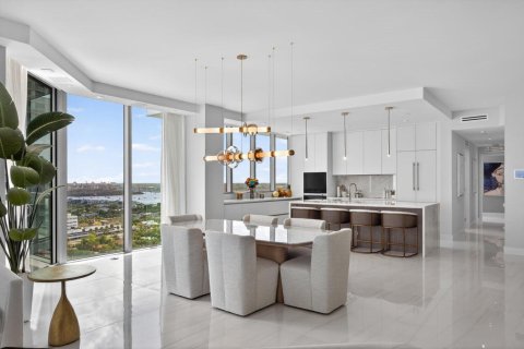Condo in Riviera Beach, Florida, 3 bedrooms  № 2179935 - photo 14