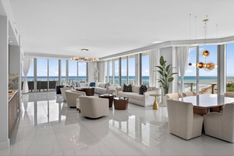 Condo in Riviera Beach, Florida, 3 bedrooms  № 2179935 - photo 4
