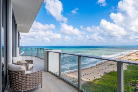 Condo in Riviera Beach, Florida, 3 bedrooms  № 2179935 - photo 26