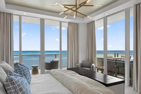 Condo in Riviera Beach, Florida, 3 bedrooms  № 2179935 - photo 20