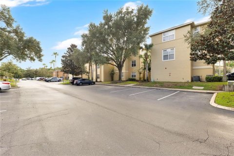 Condo in Longwood, Florida, 2 bedrooms  № 2370836 - photo 24