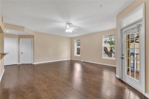 Condo in Longwood, Florida, 2 bedrooms  № 2370836 - photo 4