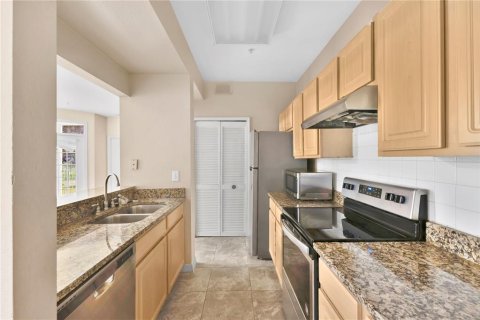 Condo in Longwood, Florida, 2 bedrooms  № 2370836 - photo 7