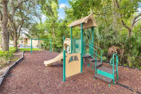 Condo in Longwood, Florida, 2 bedrooms  № 2370836 - photo 23