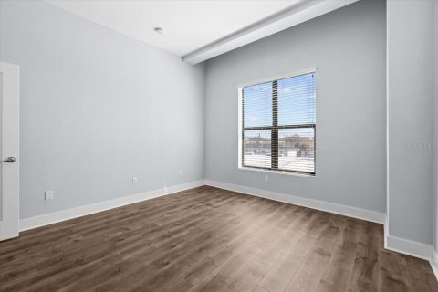 Townhouse in Tampa, Florida 2 bedrooms, 162.39 sq.m. № 1550776 - photo 29