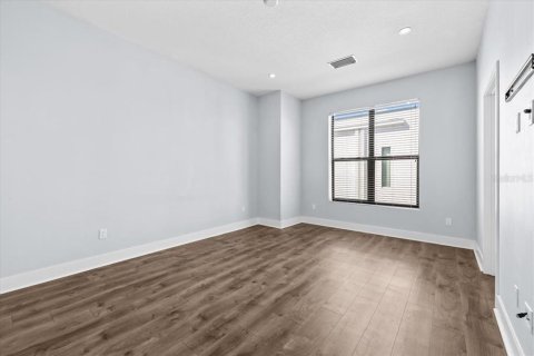 Townhouse in Tampa, Florida 2 bedrooms, 162.39 sq.m. № 1550776 - photo 30