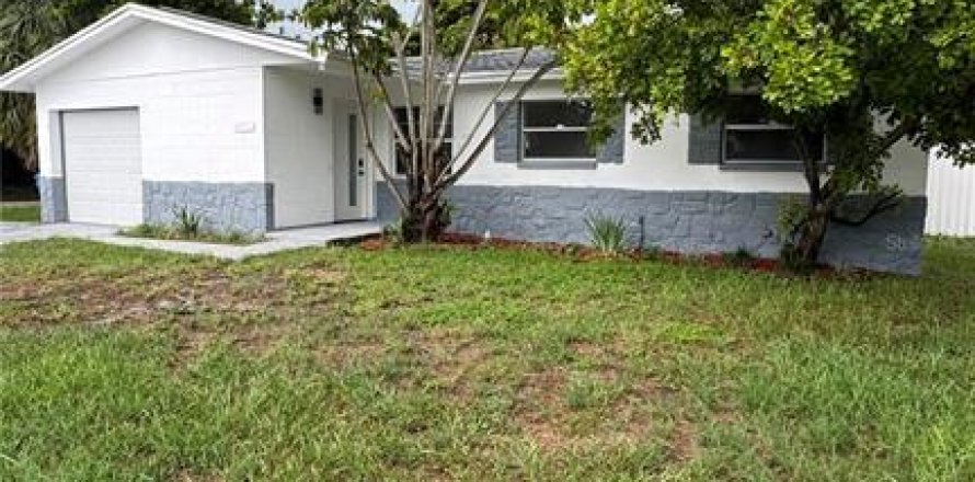 Casa en Saint Petersburg, Florida 3 dormitorios, 110.18 m2 № 1915930