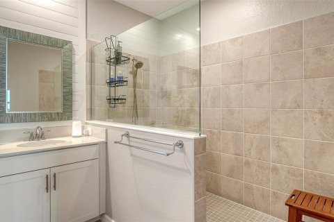 Condo in Venice, Florida, 3 bedrooms  № 1601921 - photo 26