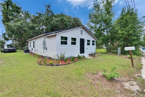 House in Fort Meade, Florida 3 bedrooms, 108.88 sq.m. № 1690072 - photo 4