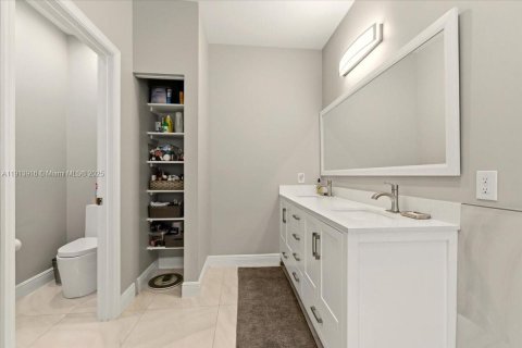 House in Boynton Beach, Florida 3 bedrooms, 162.58 sq.m. № 1969516 - photo 13