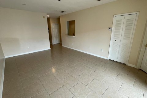 Condo in Orlando, Florida, 3 bedrooms  № 1808832 - photo 5