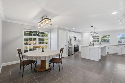 Villa ou maison à vendre à Port Orange, Floride: 8 chambres, 603.31 m2 № 2147622 - photo 13