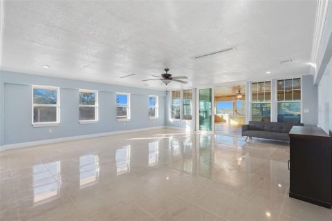 Villa ou maison à vendre à Port Orange, Floride: 8 chambres, 603.31 m2 № 2147622 - photo 25