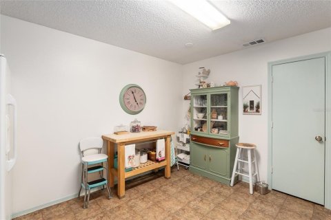 House in The Villages, Florida 2 bedrooms, 104.14 sq.m. № 1736936 - photo 26