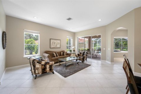 Villa ou maison à vendre à Seminole, Floride: 3 chambres, 240.52 m2 № 1907680 - photo 4