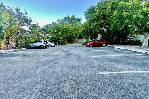 Снять в аренду квартиру в Окленд-Парк, Флорида 1 спальня, 40.41м2, № 1941073 - фото 22