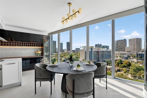 Condominio en venta en Miami, Florida, 2 dormitorios, 134.62 m2 № 1984194 - foto 14