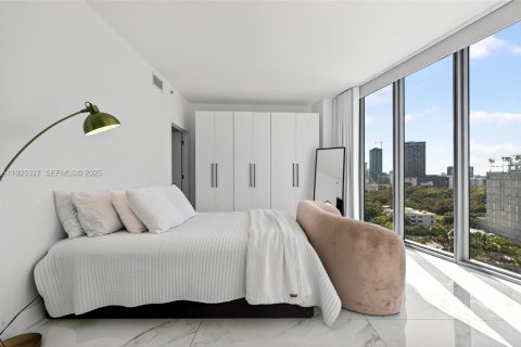 Condominio en venta en Miami, Florida, 2 dormitorios, 134.62 m2 № 1984194 - foto 30