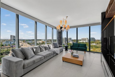 Condominio en venta en Miami, Florida, 2 dormitorios, 134.62 m2 № 1984194 - foto 2
