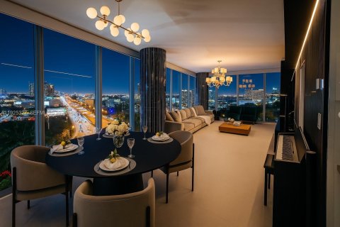Condominio en venta en Miami, Florida, 2 dormitorios, 134.62 m2 № 1984194 - foto 4