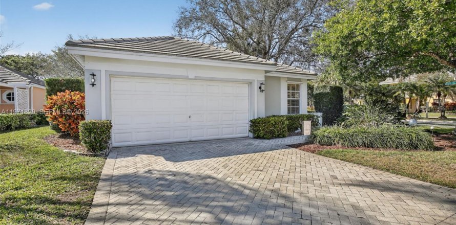 Casa en Davie, Florida 3 dormitorios, 122.45 m2 № 2032484