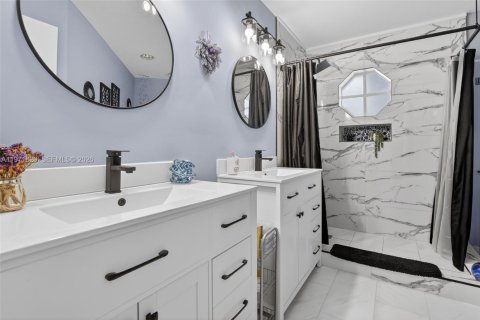 Casa en venta en Davie, Florida, 3 dormitorios, 122.45 m2 № 2032484 - foto 18