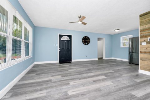 House in Orlando, Florida 3 bedrooms, 163.14 sq.m. № 1718795 - photo 18