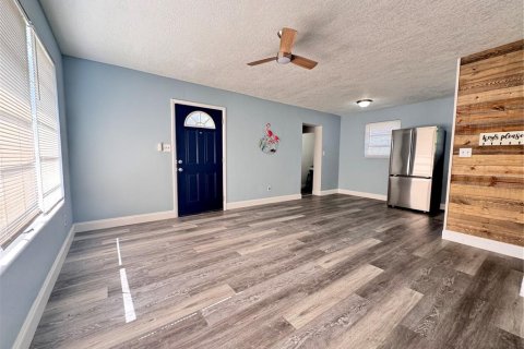 House in Orlando, Florida 3 bedrooms, 163.14 sq.m. № 1718795 - photo 12