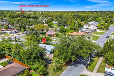 House in Orlando, Florida 3 bedrooms, 163.14 sq.m. № 1718795 - photo 25