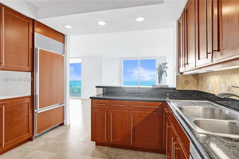 Condominio en venta en Aventura, Florida, 3 dormitorios, 303.23 m2 № 2029250 - foto 23