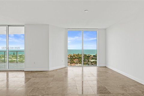 Condominio en venta en Aventura, Florida, 3 dormitorios, 303.23 m2 № 2029250 - foto 13