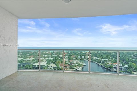Condominio en venta en Aventura, Florida, 3 dormitorios, 303.23 m2 № 2029250 - foto 17