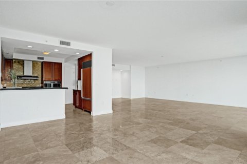 Condominio en venta en Aventura, Florida, 3 dormitorios, 303.23 m2 № 2029250 - foto 16