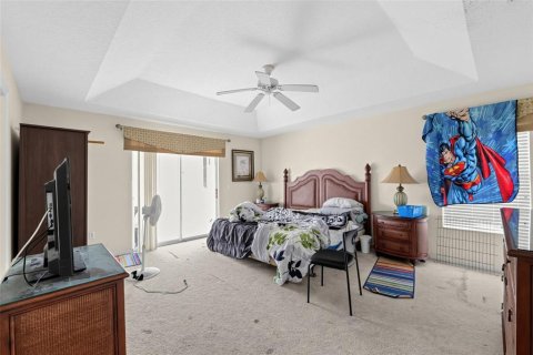Casa en venta en Davenport, Florida, 5 dormitorios, 274.62 m2 № 2427519 - foto 19