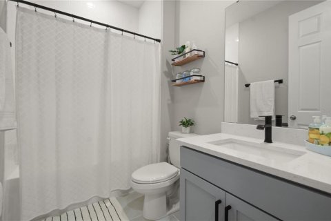 House in Orlando, Florida 3 bedrooms, 159.61 sq.m. № 1819095 - photo 5