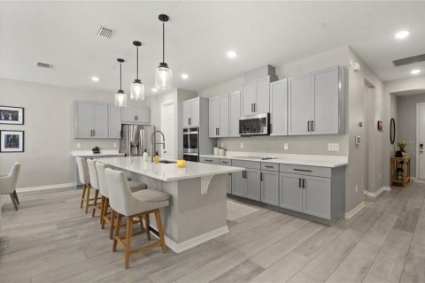 House in Orlando, Florida 3 bedrooms, 159.61 sq.m. № 1819095 - photo 10