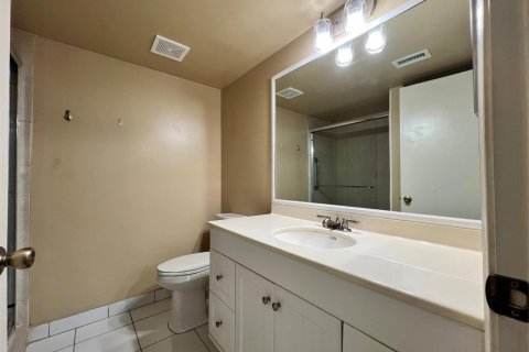 Copropriété à louer à Coral Springs, Floride: 2 chambres, 74.79 m2 № 2401827 - photo 7