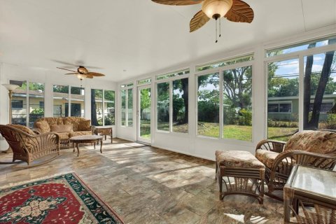 Casa en venta en Saint Petersburg, Florida, 3 dormitorios, 130.71 m2 № 2221639 - foto 5