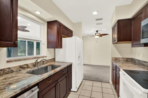 Casa en venta en Saint Petersburg, Florida, 3 dormitorios, 130.71 m2 № 2221639 - foto 6