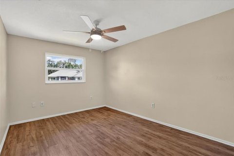 Villa ou maison à vendre à Parrish, Floride: 3 chambres, 240.99 m2 № 2217008 - photo 29