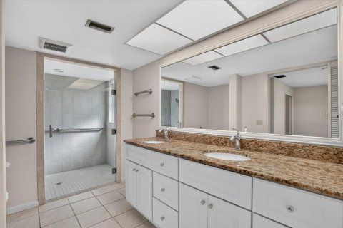 Villa ou maison à vendre à Parrish, Floride: 3 chambres, 240.99 m2 № 2217008 - photo 9